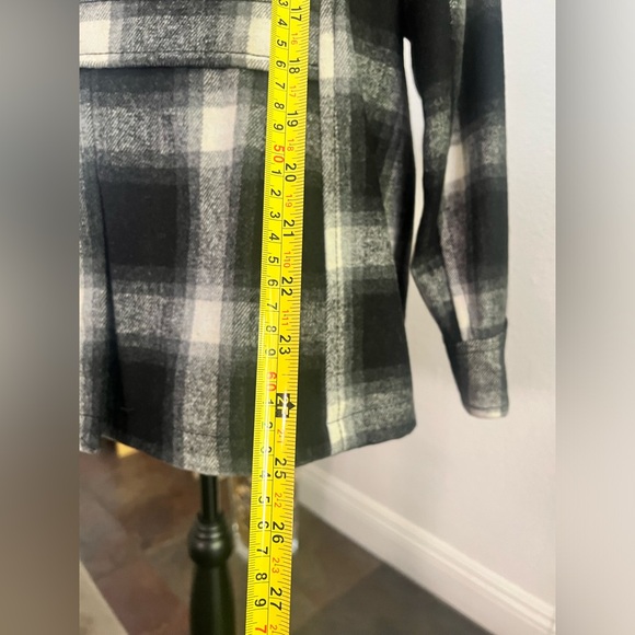 Old Navy - black, white and grey checkered double breasted coat - Picture 12 of 12